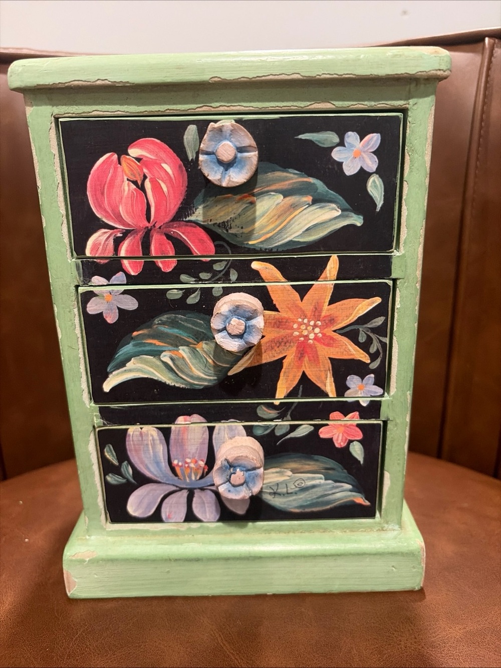 Vintage Floral Wooden 3 Drawer Jewelry Box Cottage Hand Painted  Boho signed - Picture 2 of 16